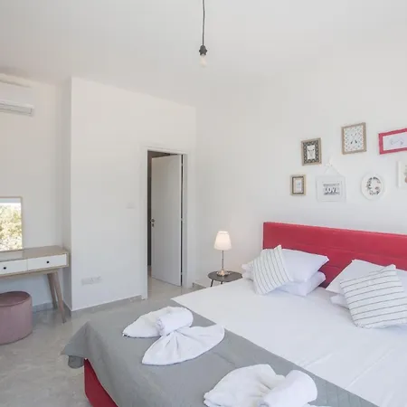 بيت للعطل Ferienhaus Mit Privatpool Fur 9 Personen Ca 170 Qm In Protaras, Sudkuste Von Zypern *