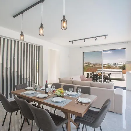 بيت للعطل Ferienhaus Mit Privatpool Fur 9 Personen Ca 170 Qm In Protaras, Sudkuste Von Zypern